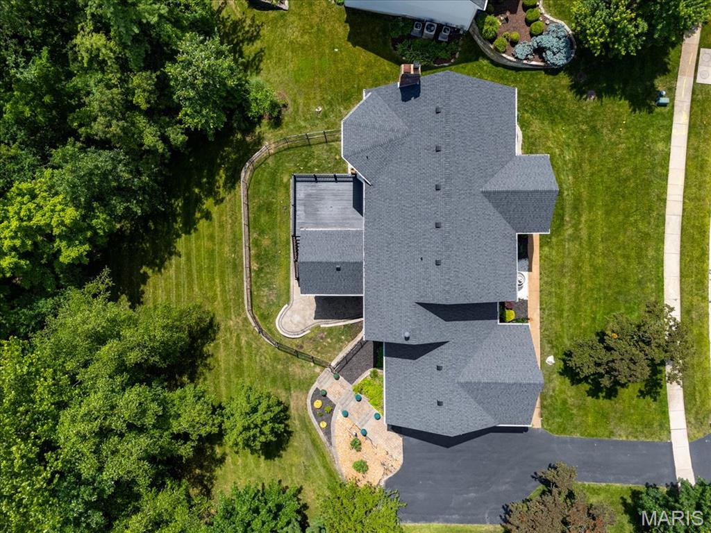 1525 Honey Locust Court