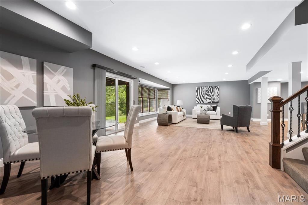 1525 Honey Locust Court