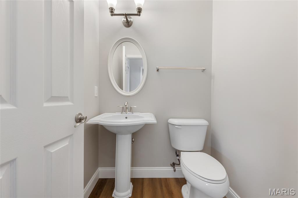 1008 Castleview Court