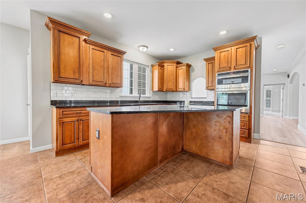 1008 Castleview Court