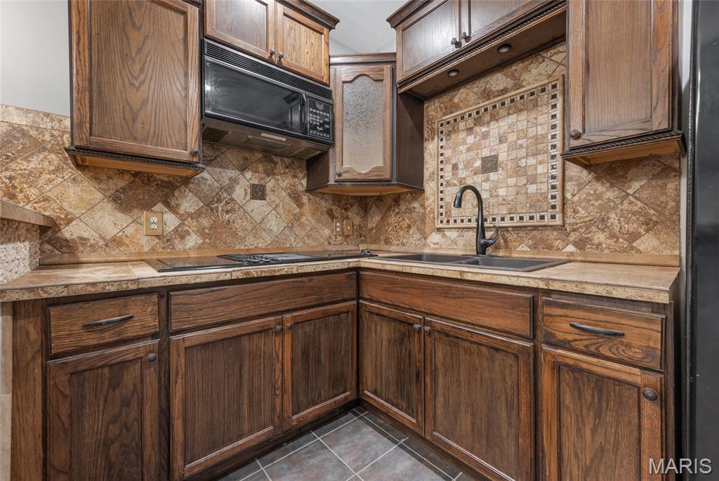 1008 Castleview Court