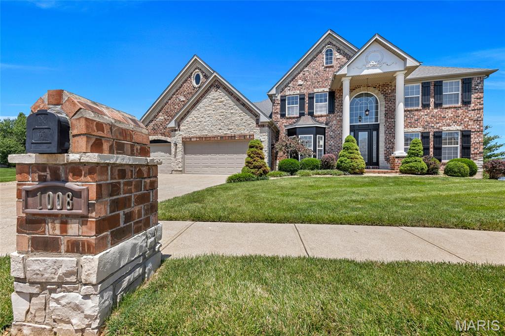 1008 Castleview Court