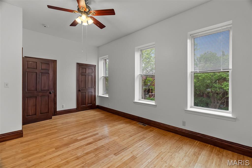 3406 Humphrey