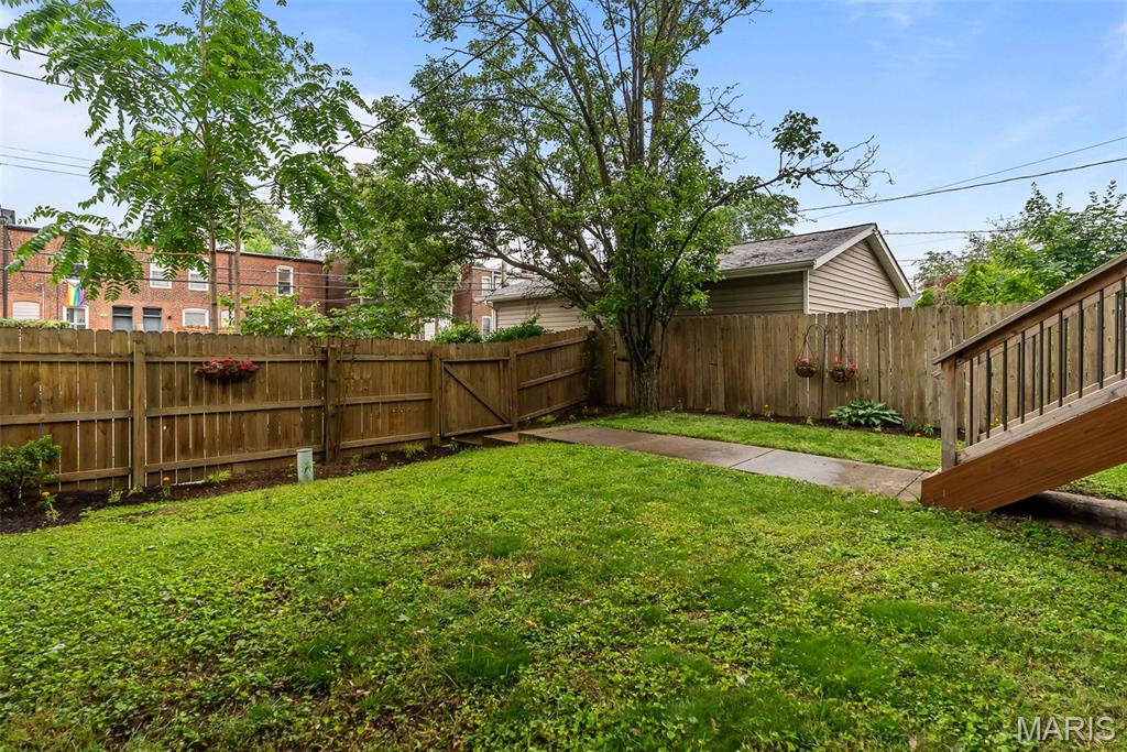 3406 Humphrey