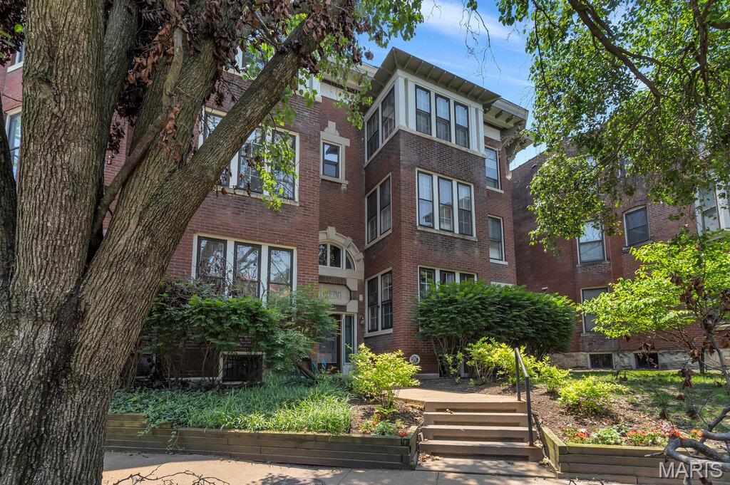 5858 Nina Place Unit: #1W