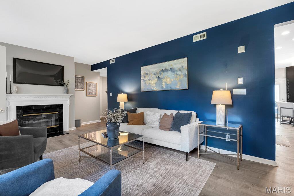 5858 Nina Place Unit: #1W