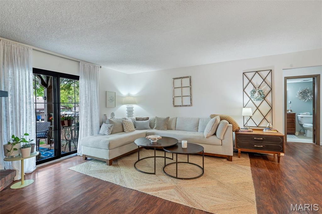 1430 Heritage Landing Unit: 206