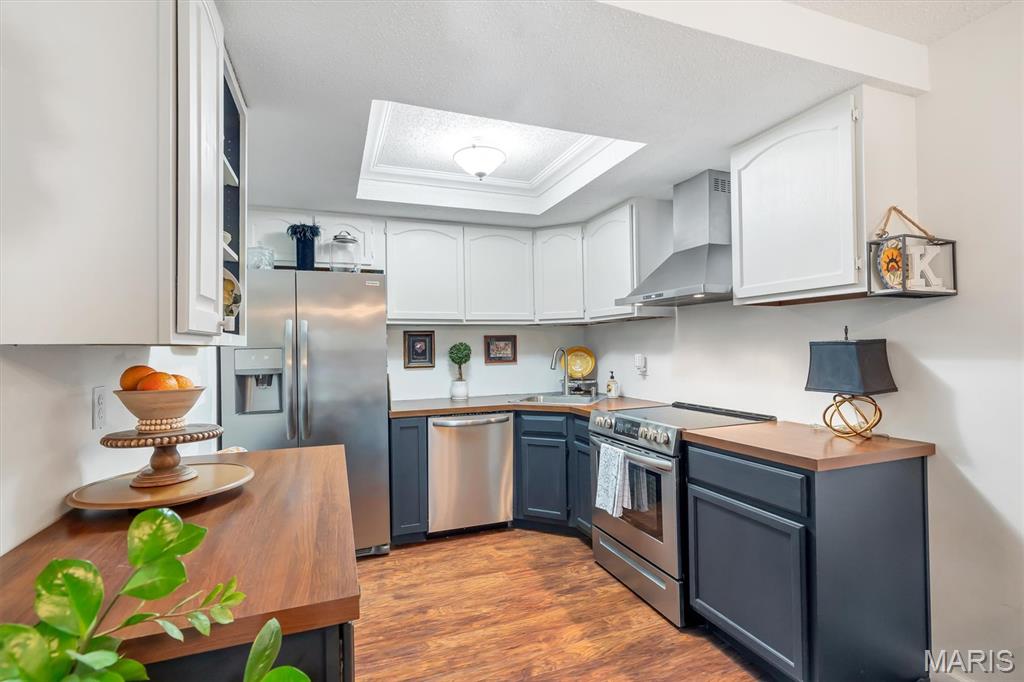 1430 Heritage Landing Unit: 206