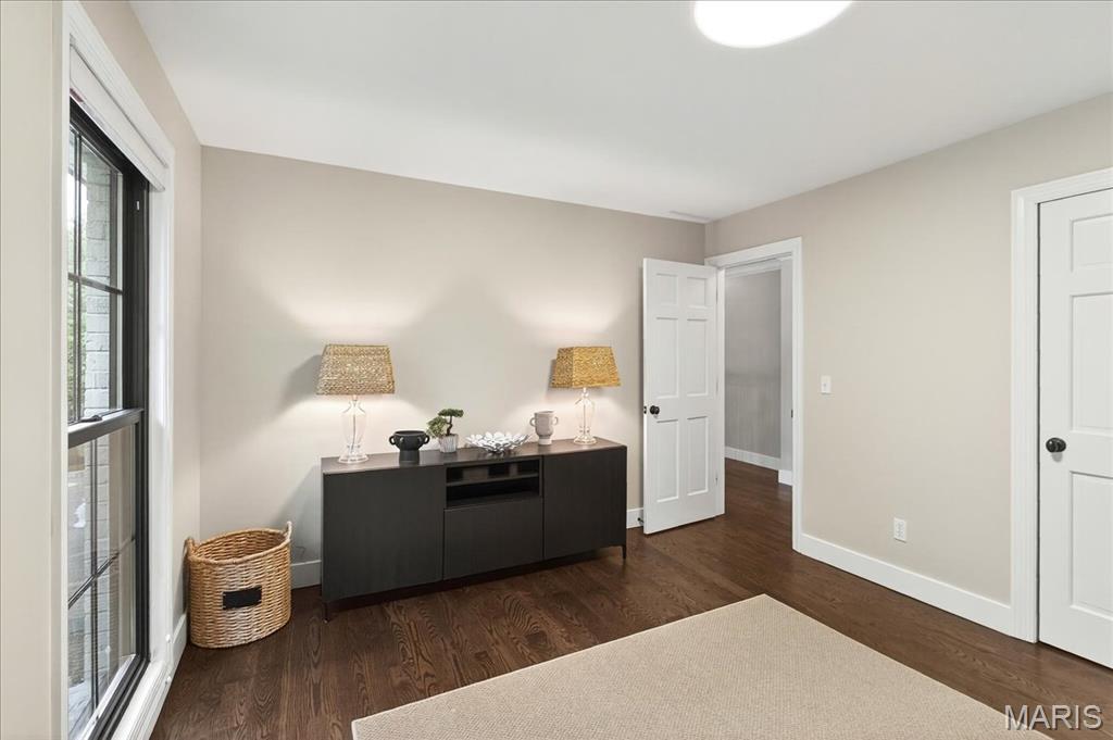 2220 Barnbridge Road