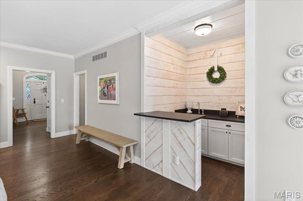 2220 Barnbridge Road