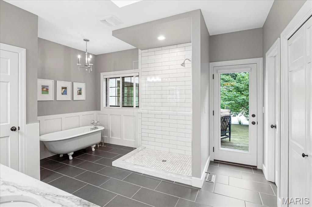 2220 Barnbridge Road