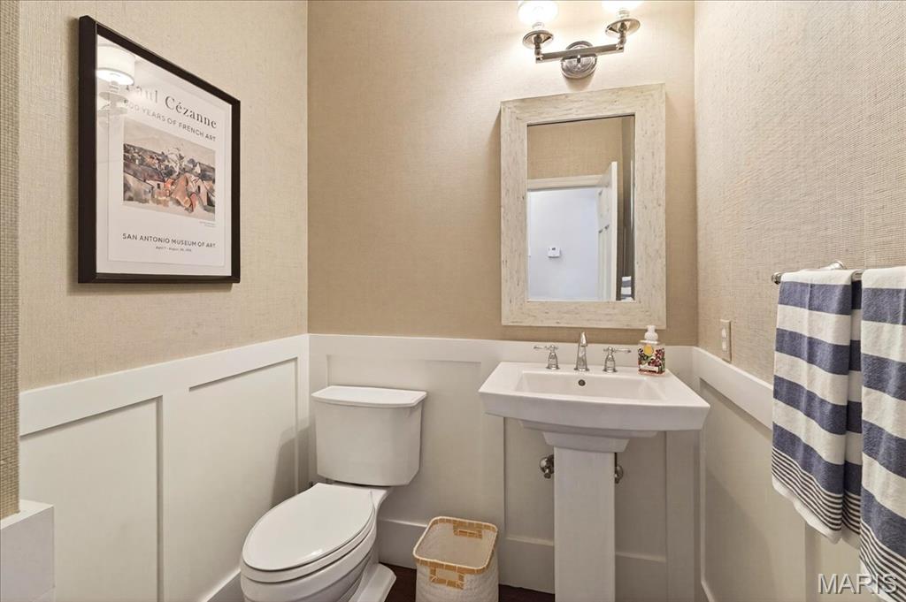 2220 Barnbridge Road