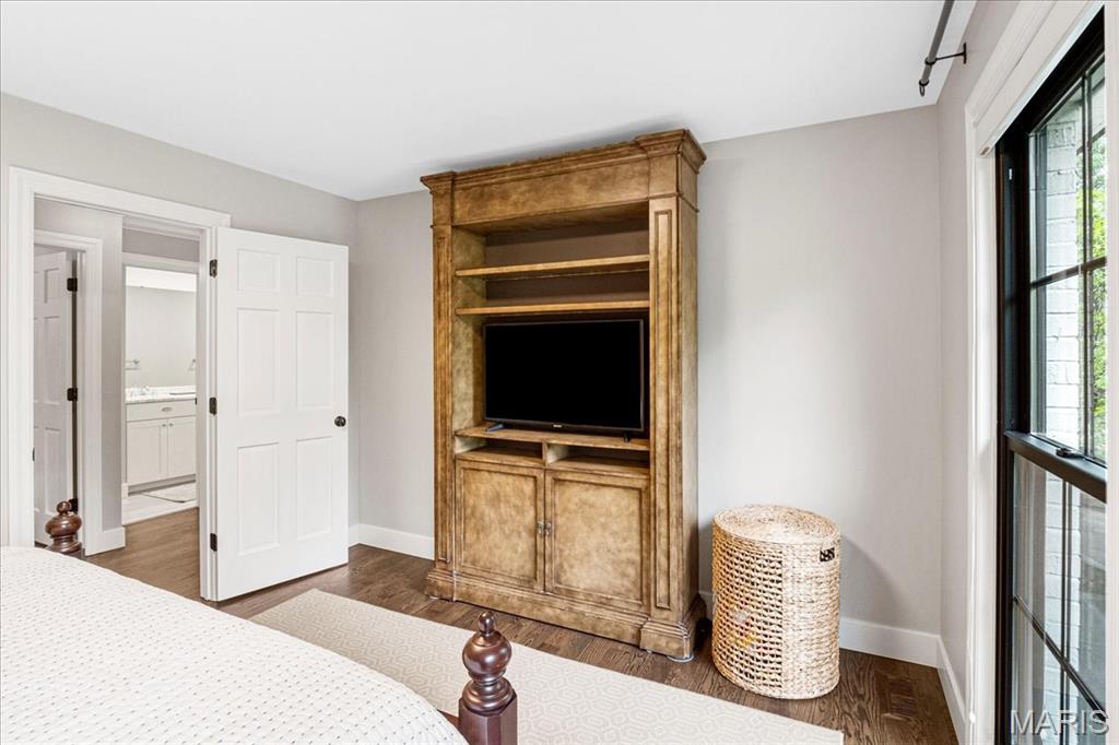 2220 Barnbridge Road