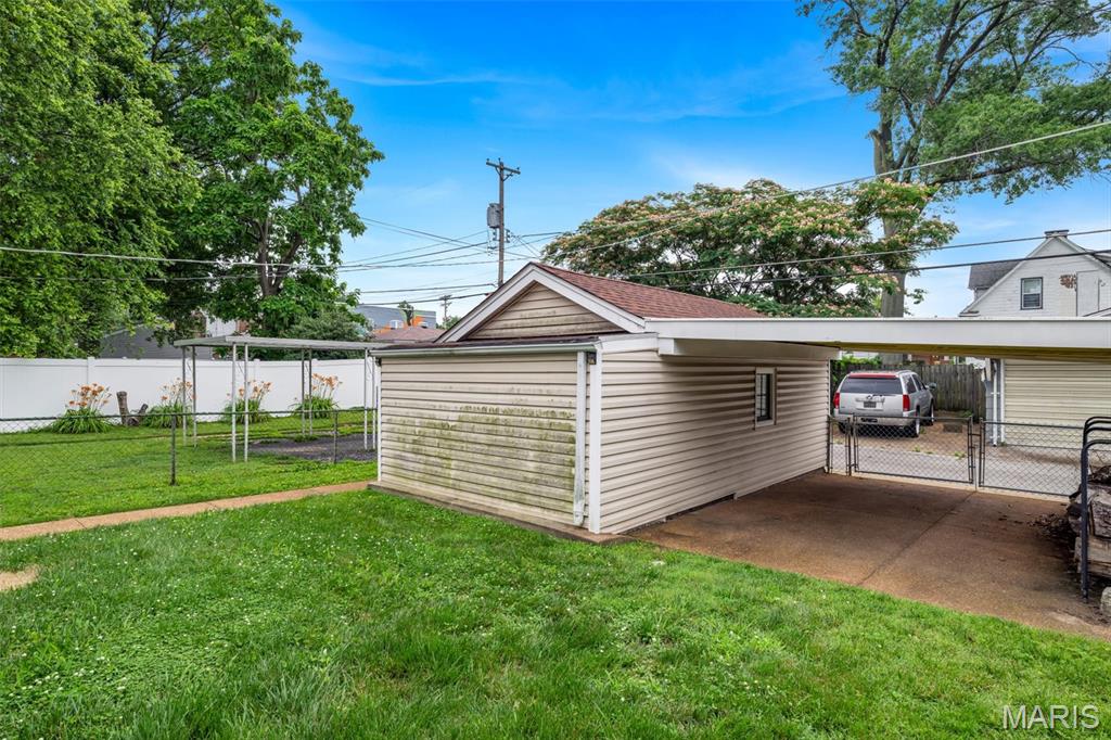 5414 Lansdowne Avenue