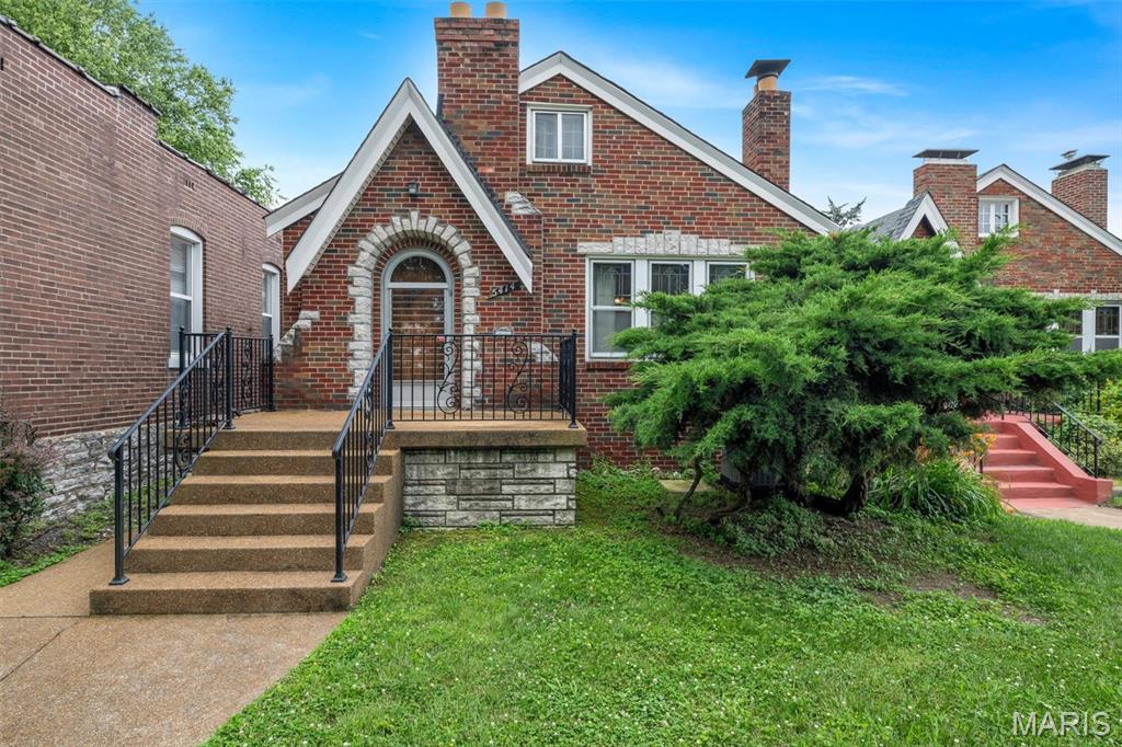 5414 Lansdowne Avenue