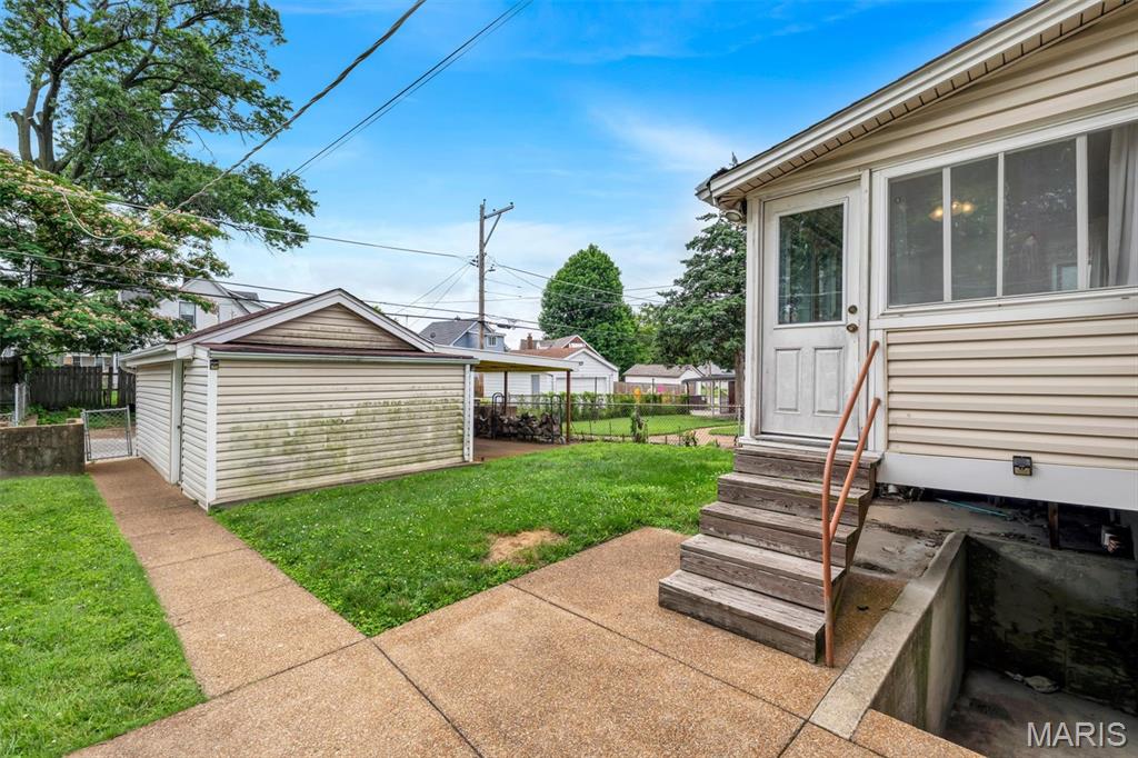 5414 Lansdowne Avenue