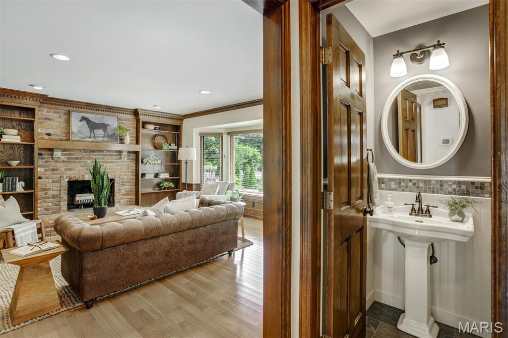 774 Chain Ridge Road