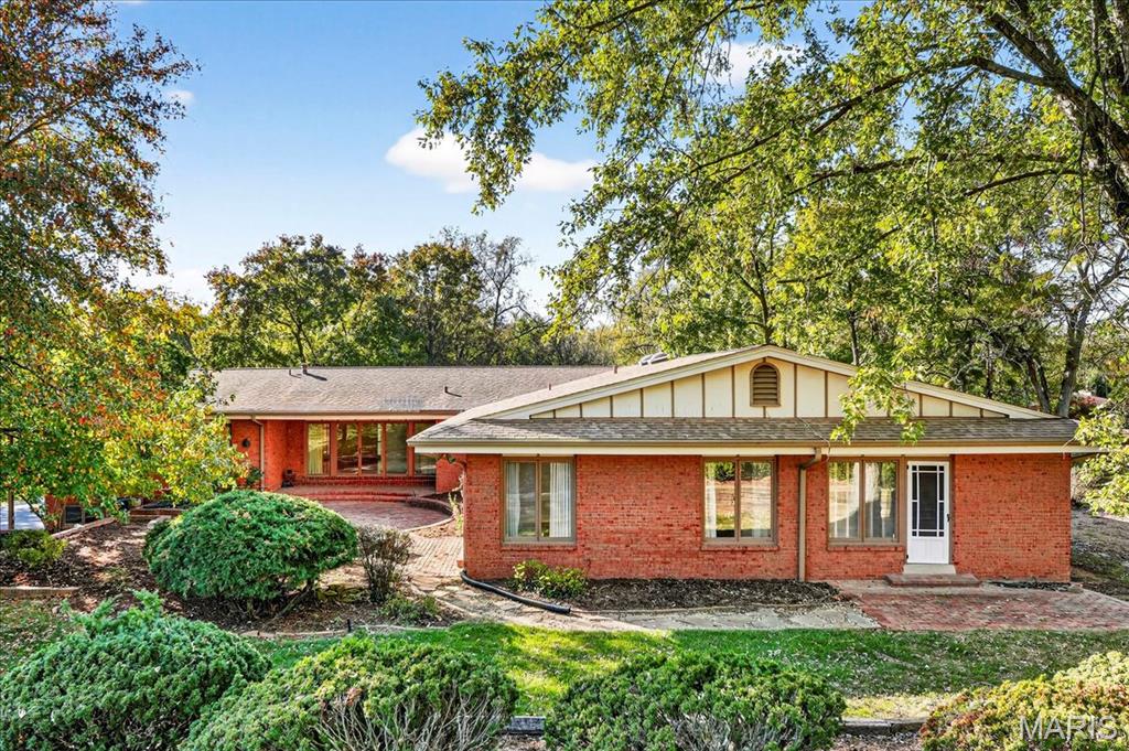 72 Meadowbrook Country Club