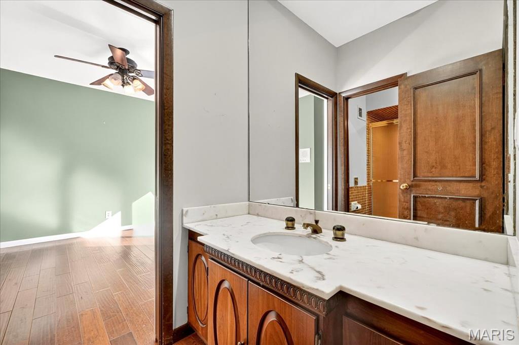 72 Meadowbrook Country Club