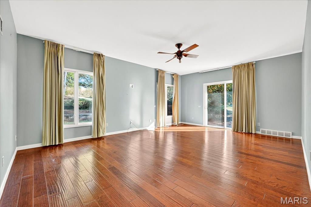 72 Meadowbrook Country Club