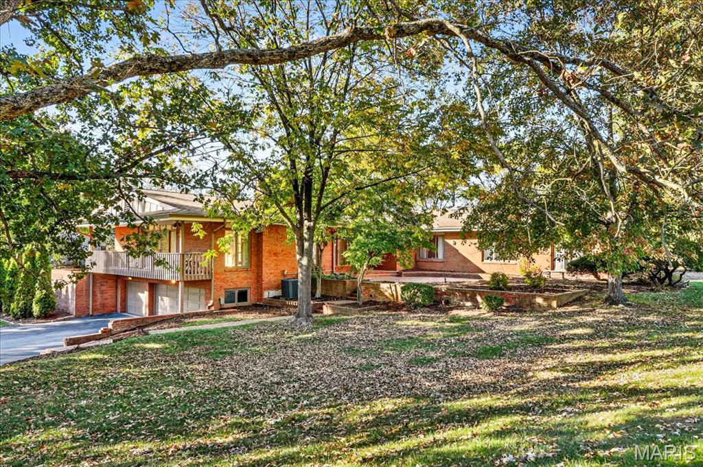 72 Meadowbrook Country Club