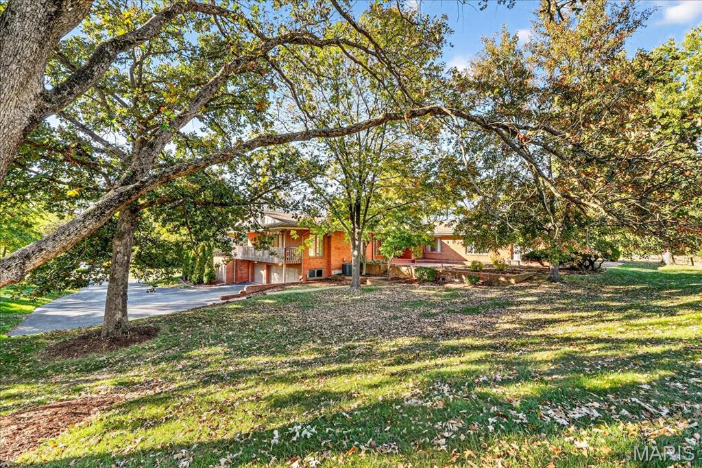 72 Meadowbrook Country Club