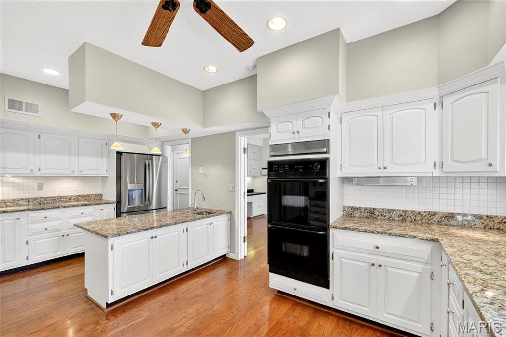 72 Meadowbrook Country Club