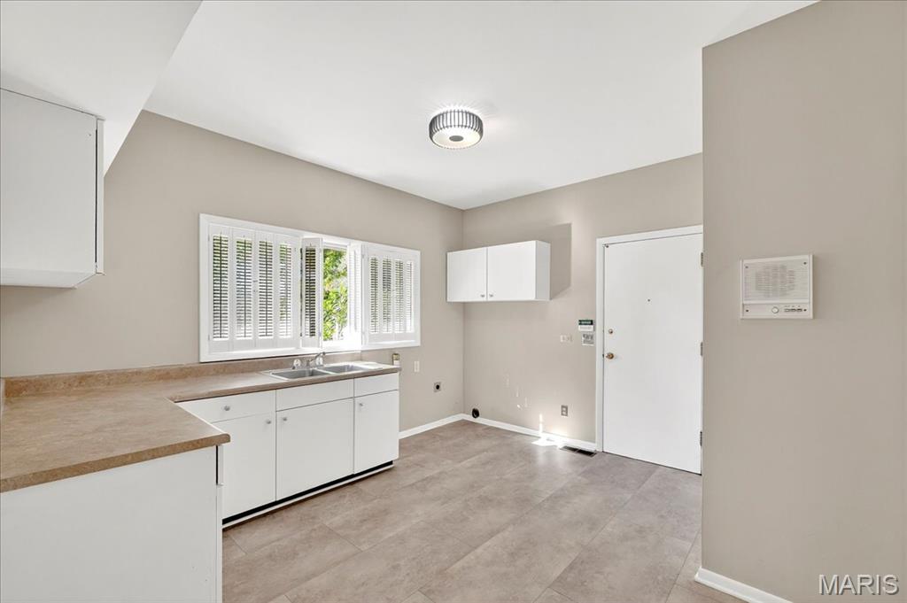 72 Meadowbrook Country Club