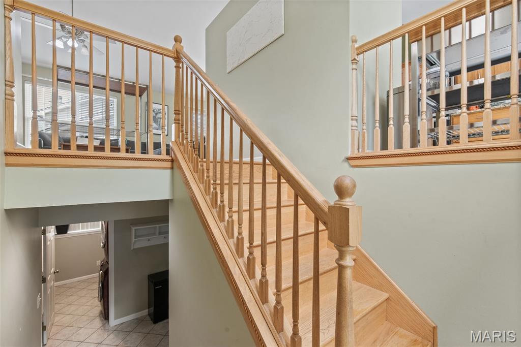 605 De Merville Avenue