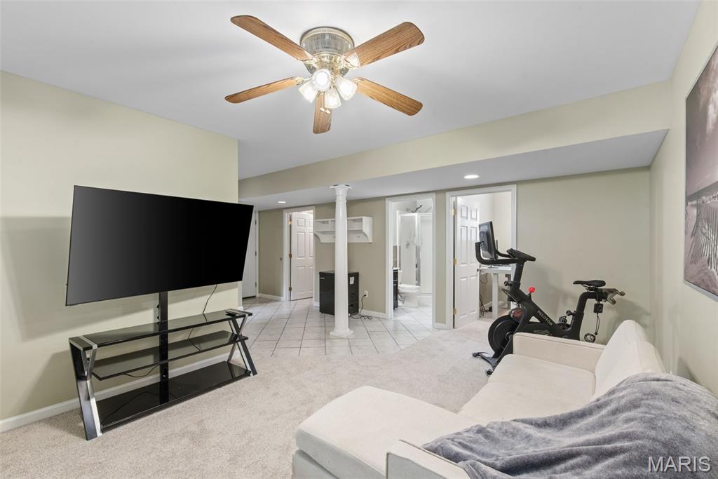 605 De Merville Avenue