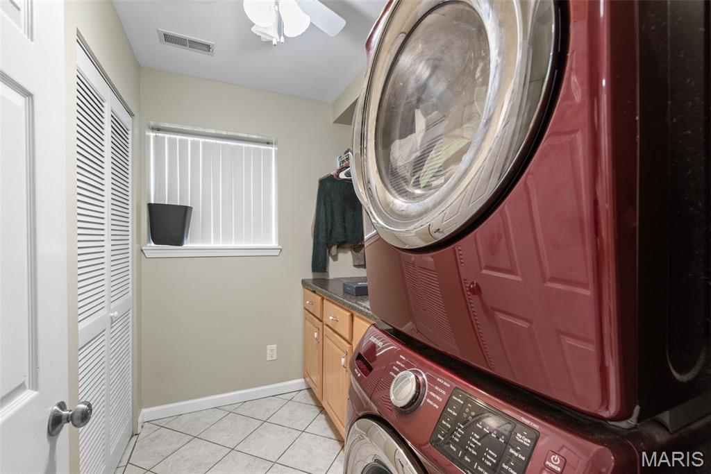 605 De Merville Avenue