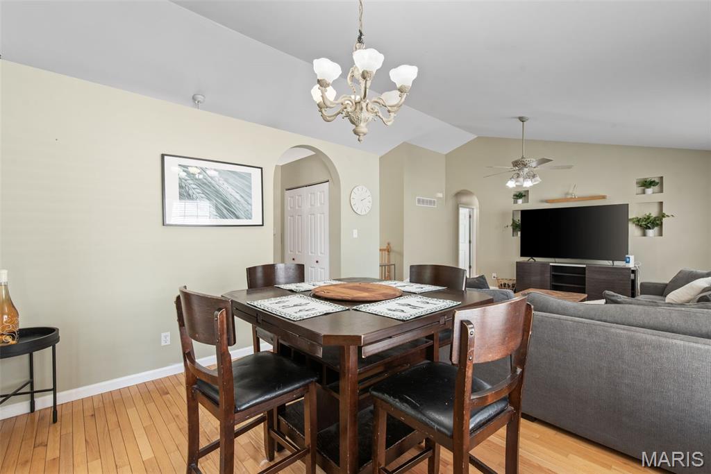 605 De Merville Avenue