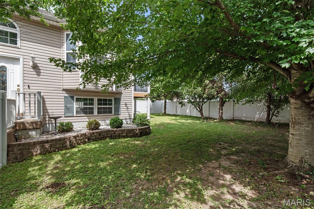 605 De Merville Avenue