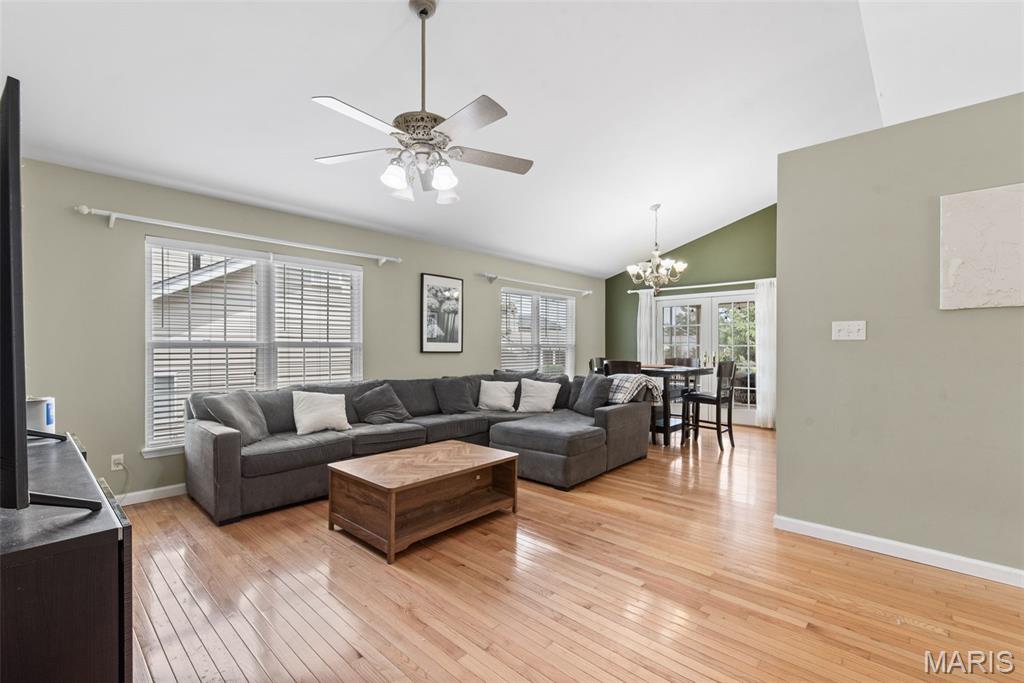 605 De Merville Avenue