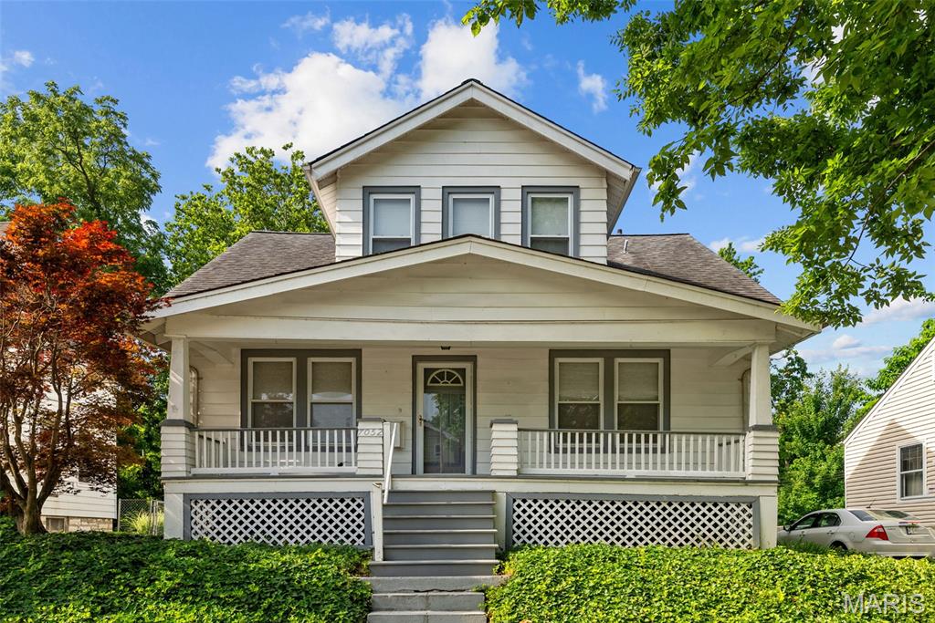 7052 Tholozan Avenue