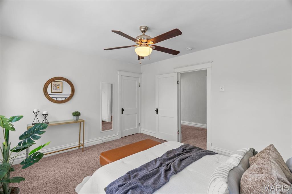 7052 Tholozan Avenue