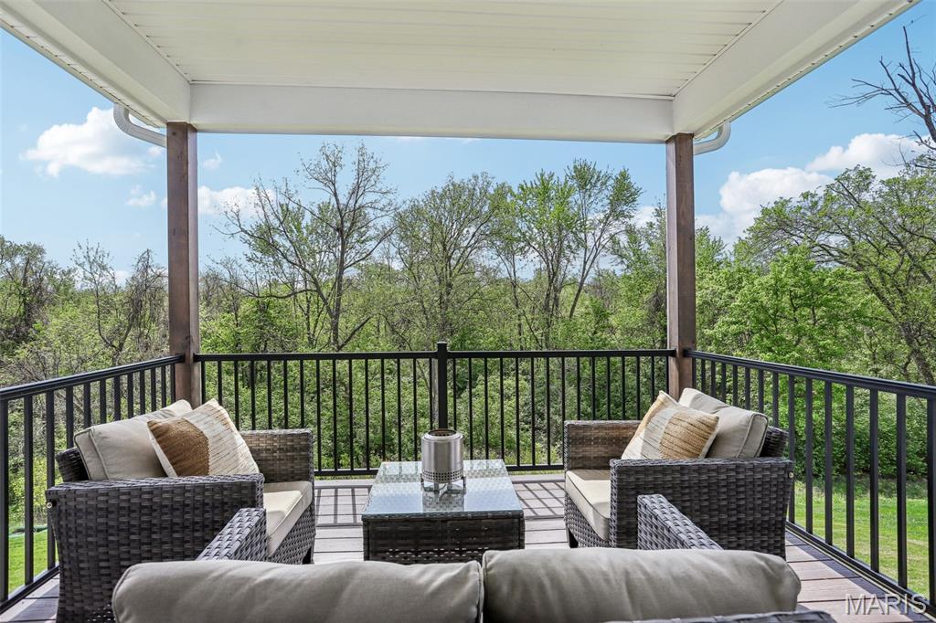 5019 Pacific Crest Trail