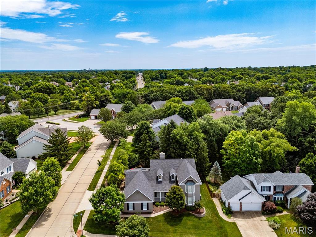 318 Berry Bush Court