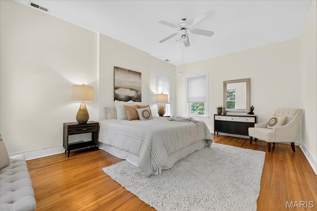 6214 Pershing Avenue