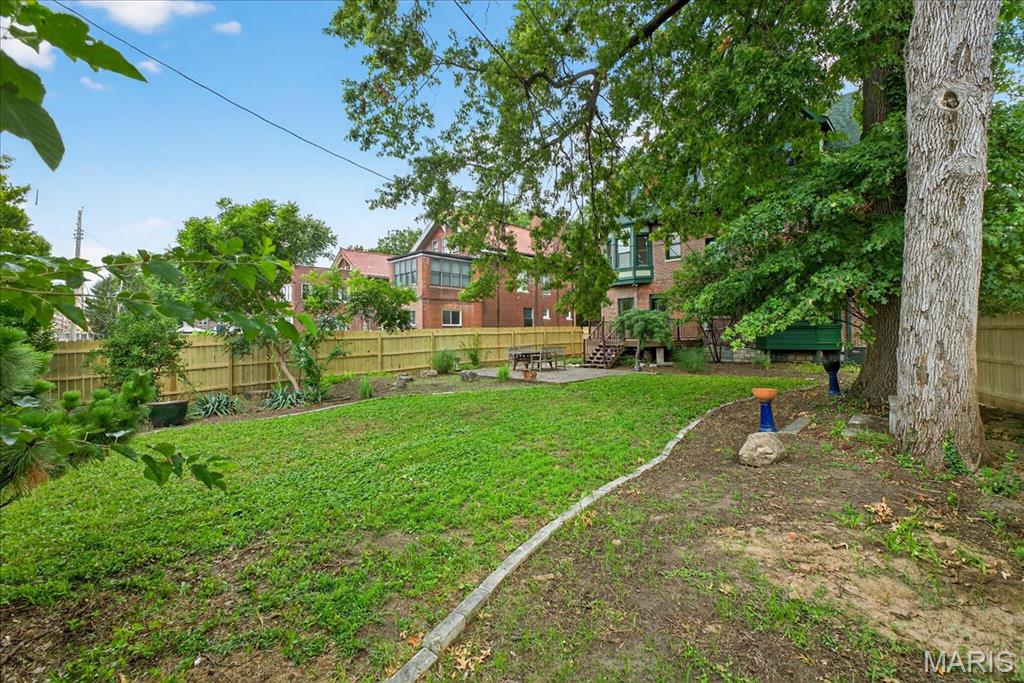 6214 Pershing Avenue