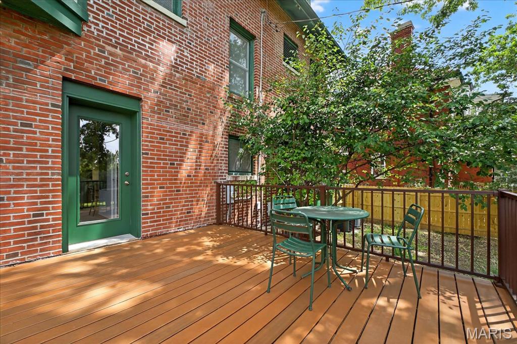 6214 Pershing Avenue