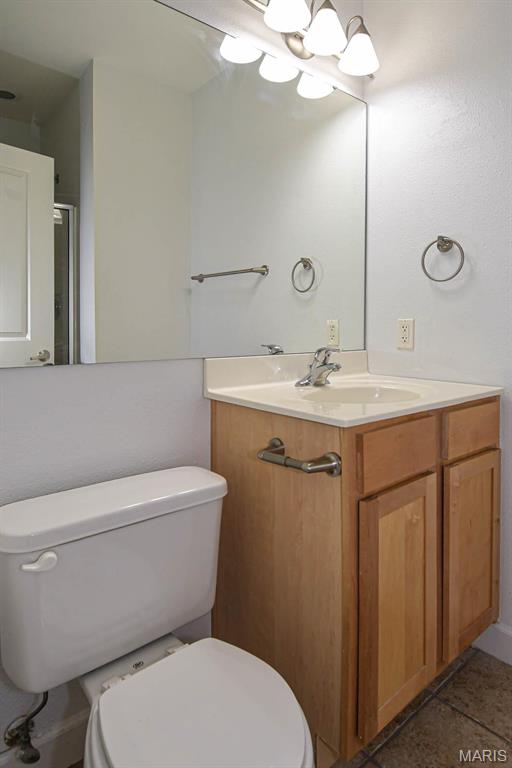 5330 Pershing Avenue Unit: 106