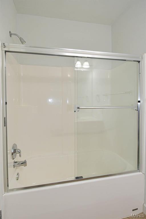 5330 Pershing Avenue Unit: 106