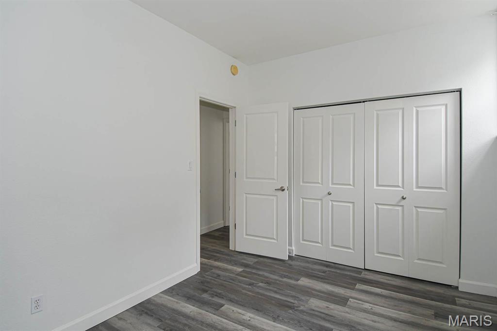 5330 Pershing Avenue Unit: 106