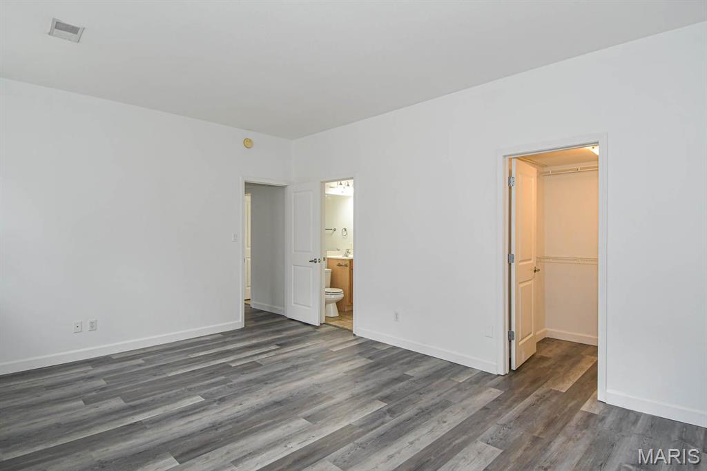 5330 Pershing Avenue Unit: 106