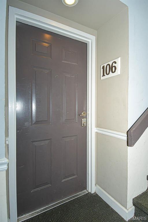 5330 Pershing Avenue Unit: 106