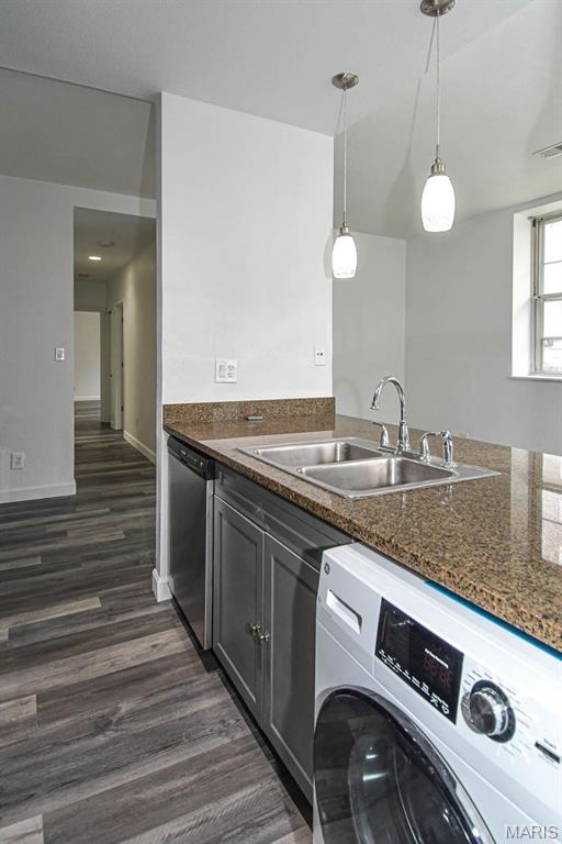 5330 Pershing Avenue Unit: 106