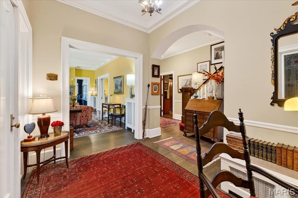 6252 Westminster Place