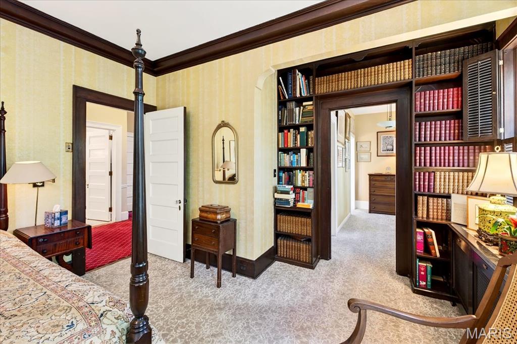 6252 Westminster Place