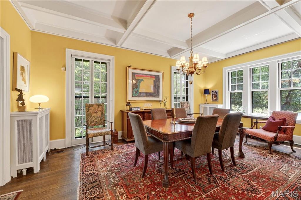 6252 Westminster Place